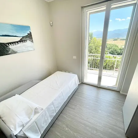 Ipnotica - Panoramic Views Exquisite Pool - Sleeps 7 - Very Stylish