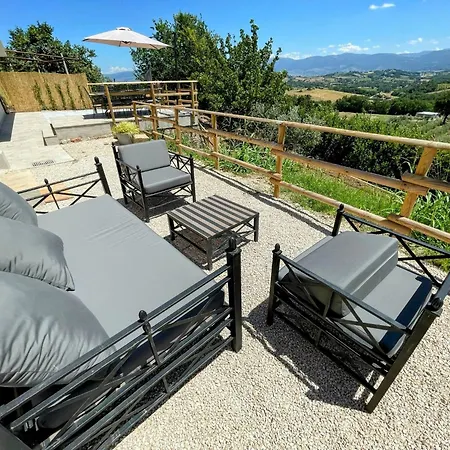 Villa Ipnotica - Panoramic Views Exquisite Pool - Sleeps 7 - Very Stylish *