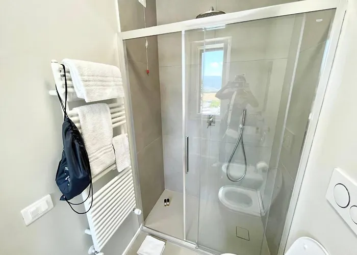 Ipnotica - Panoramic Views Exquisite Pool - Sleeps 7 - Very Stylish San Gregorio (Perugia)