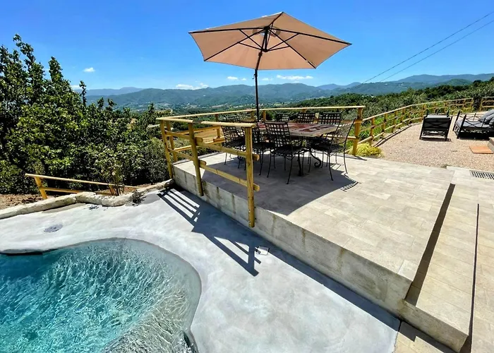 Ipnotica - Panoramic Views Exquisite Pool - Sleeps 7 - Very Stylish Villa San Gregorio (Perugia)