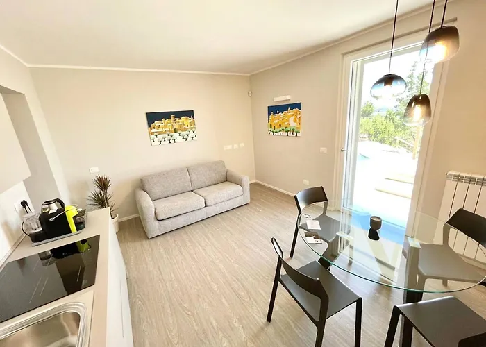 Ipnotica - Panoramic Views Exquisite Pool - Sleeps 7 - Very Stylish *