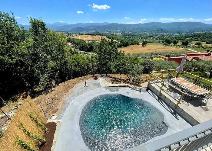 Villa Ipnotica - Panoramic Views Exquisite Pool - Sleeps 7 - Very Stylish